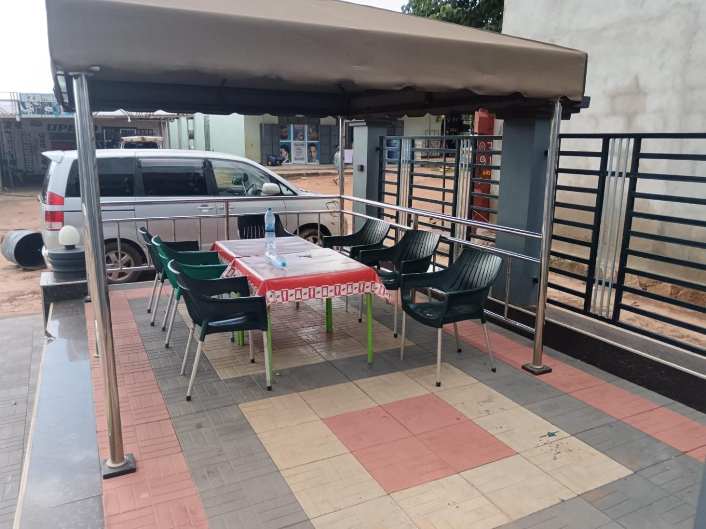 Hba Lodge Kahama Dış mekan fotoğraf