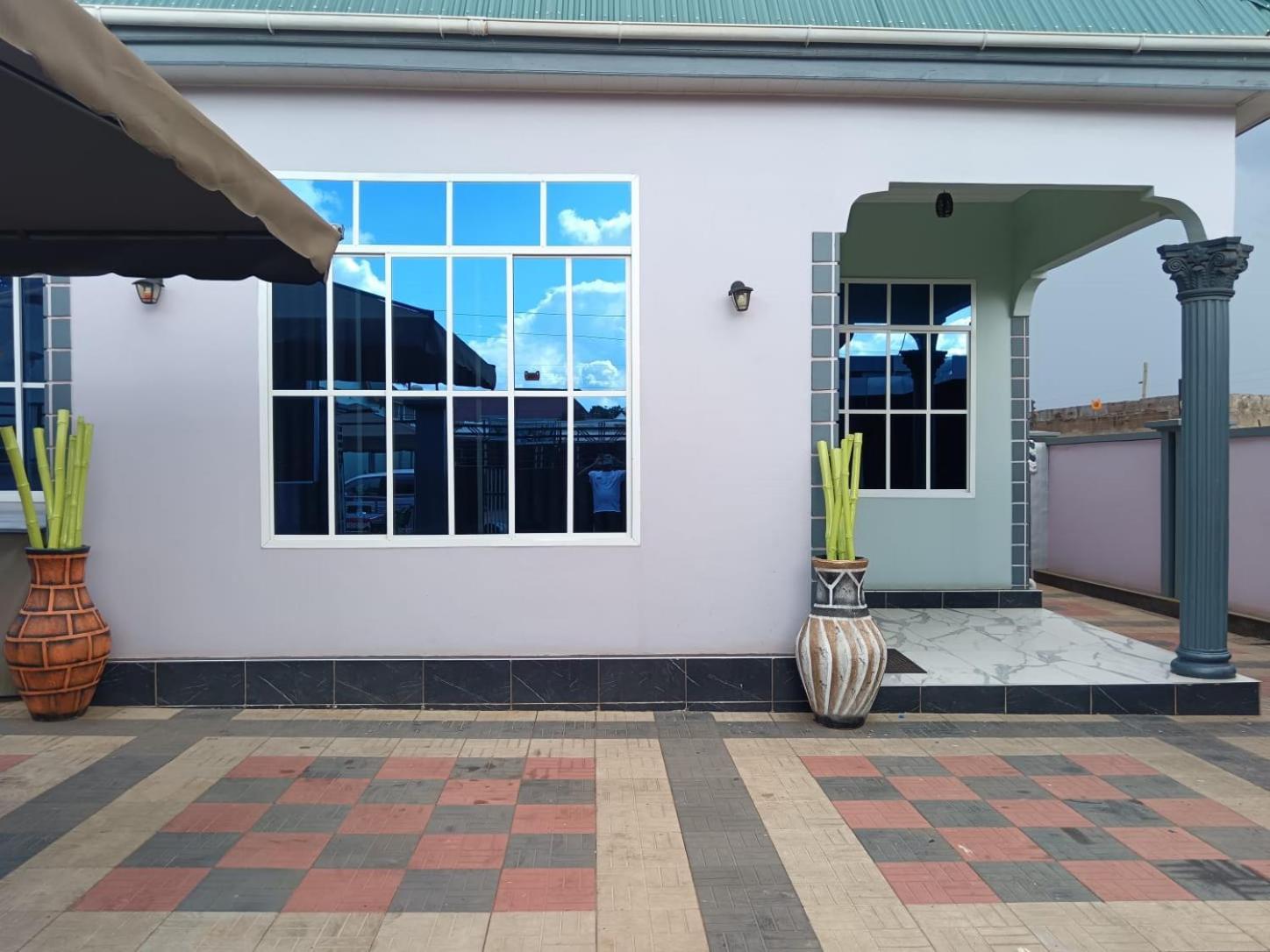 Hba Lodge Kahama Dış mekan fotoğraf
